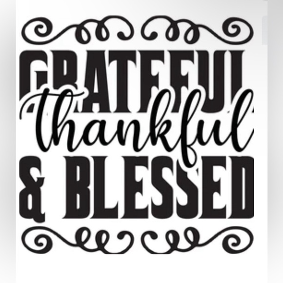 Poshing Is Fun Live Shows Listed & Unlisted Items Like Share and Follow 🌹🌹🌹 - Picture 16 of 17